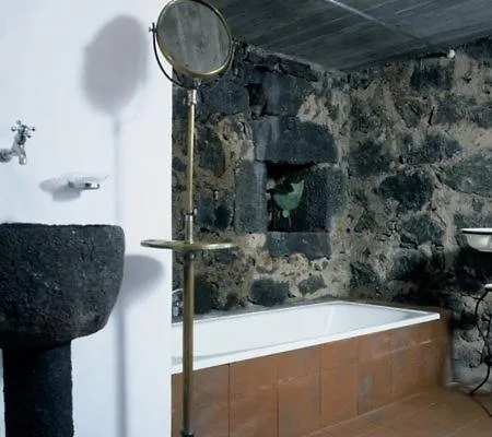 Atafona, Quinta Com Vista De Mar * Santo Antonio (Pico Island)
